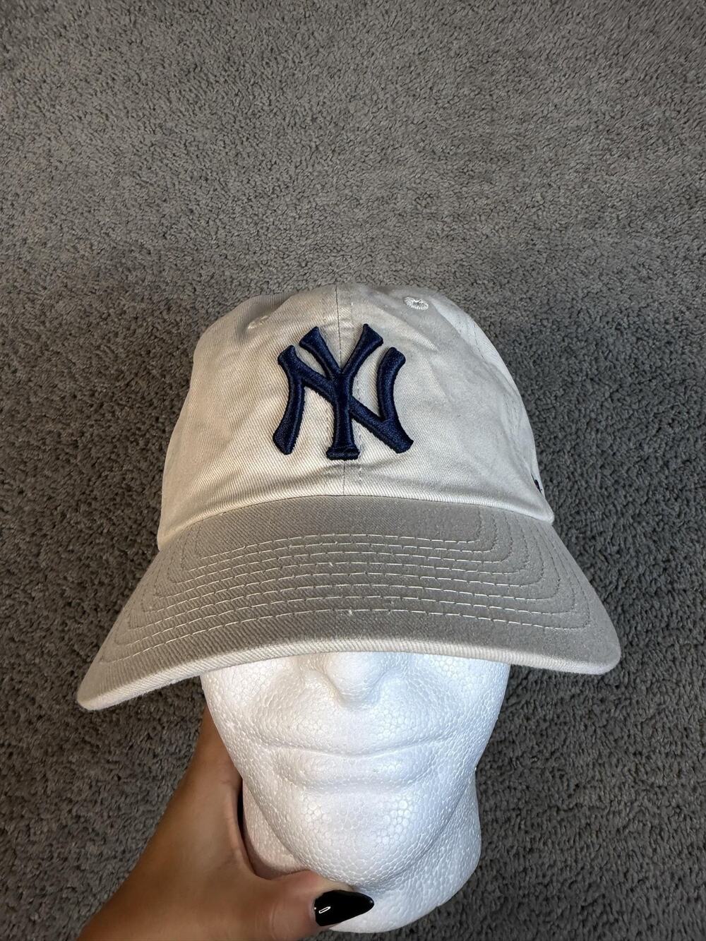 New York Yankees Hat Cap Strap Back Mens One Size Beige MLB Baseball '47